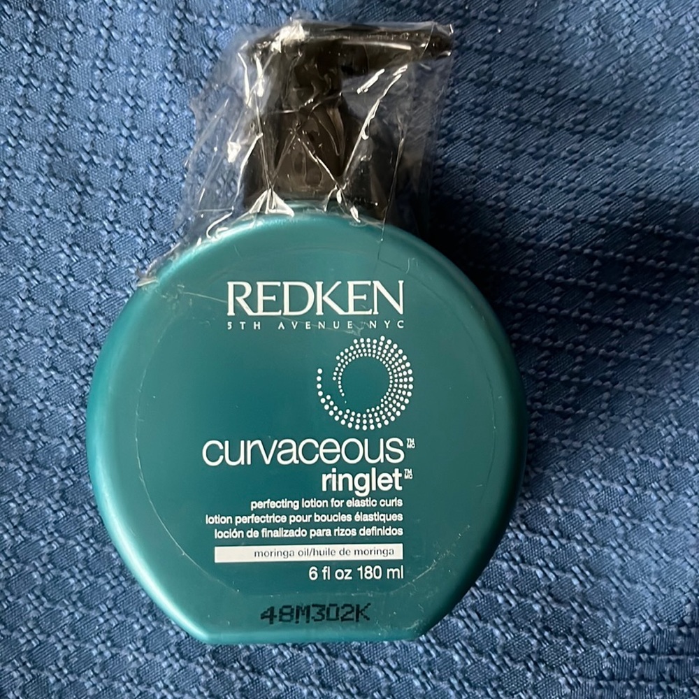 Redken Curvaceous Ringlet Shape Perfecting Lotion
